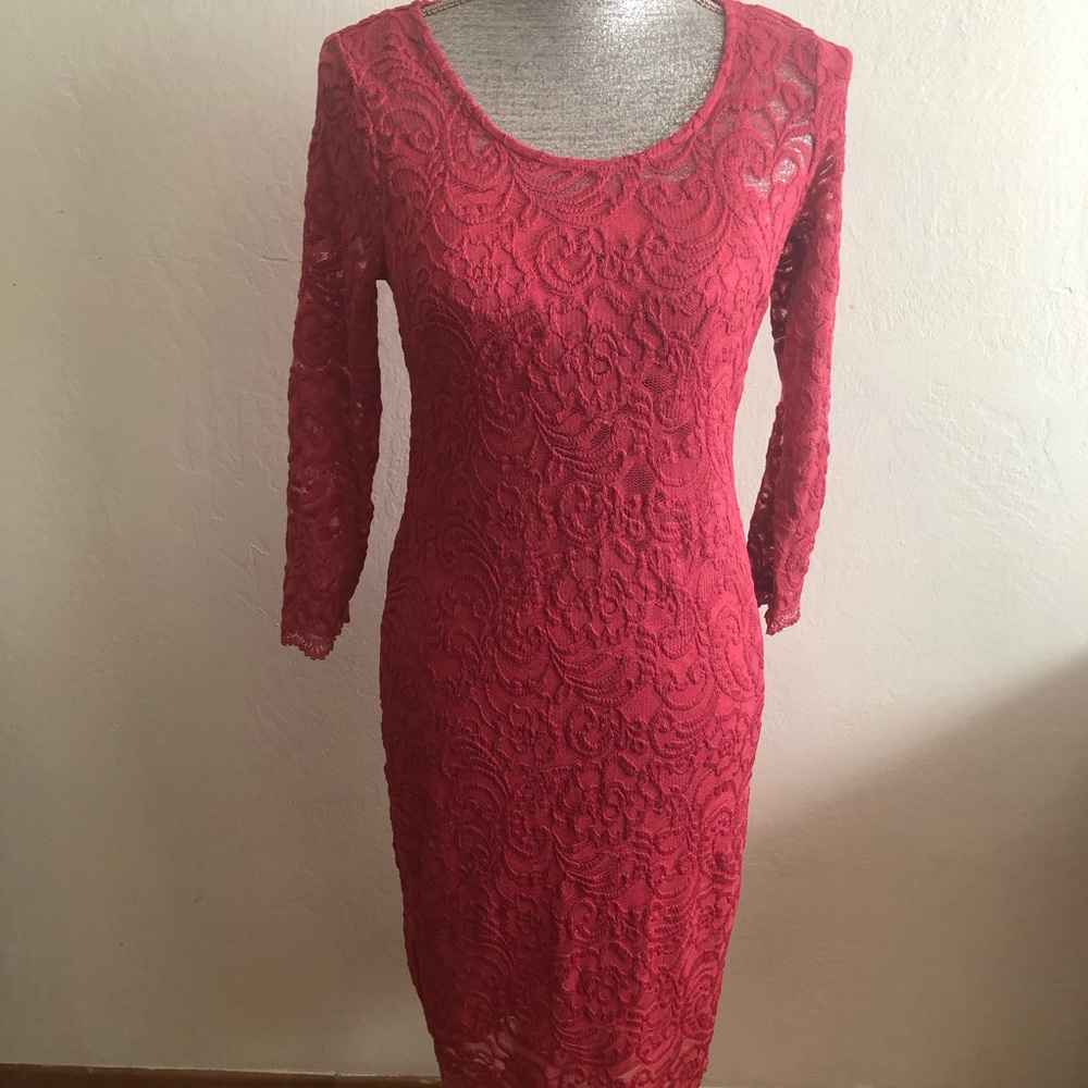 Jessica Simpson cocktail long sleeves dress